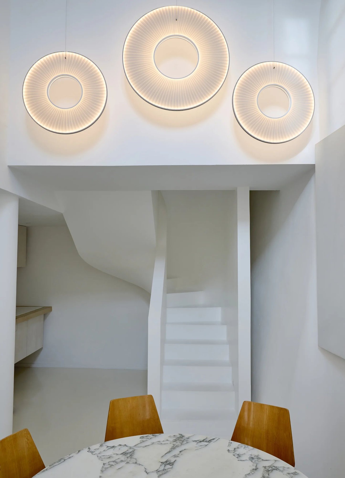 Подвесной светильник Iris Pendant Vertical 60 DCW éditions