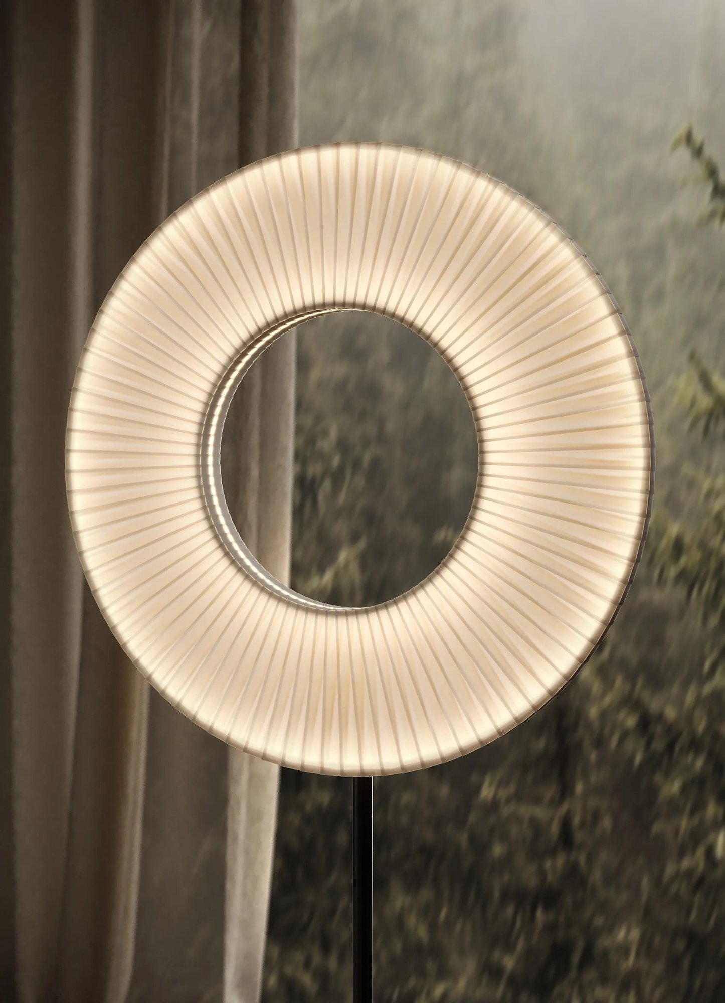 Напольный светильник Iris Floor Totem 60 DCW éditions