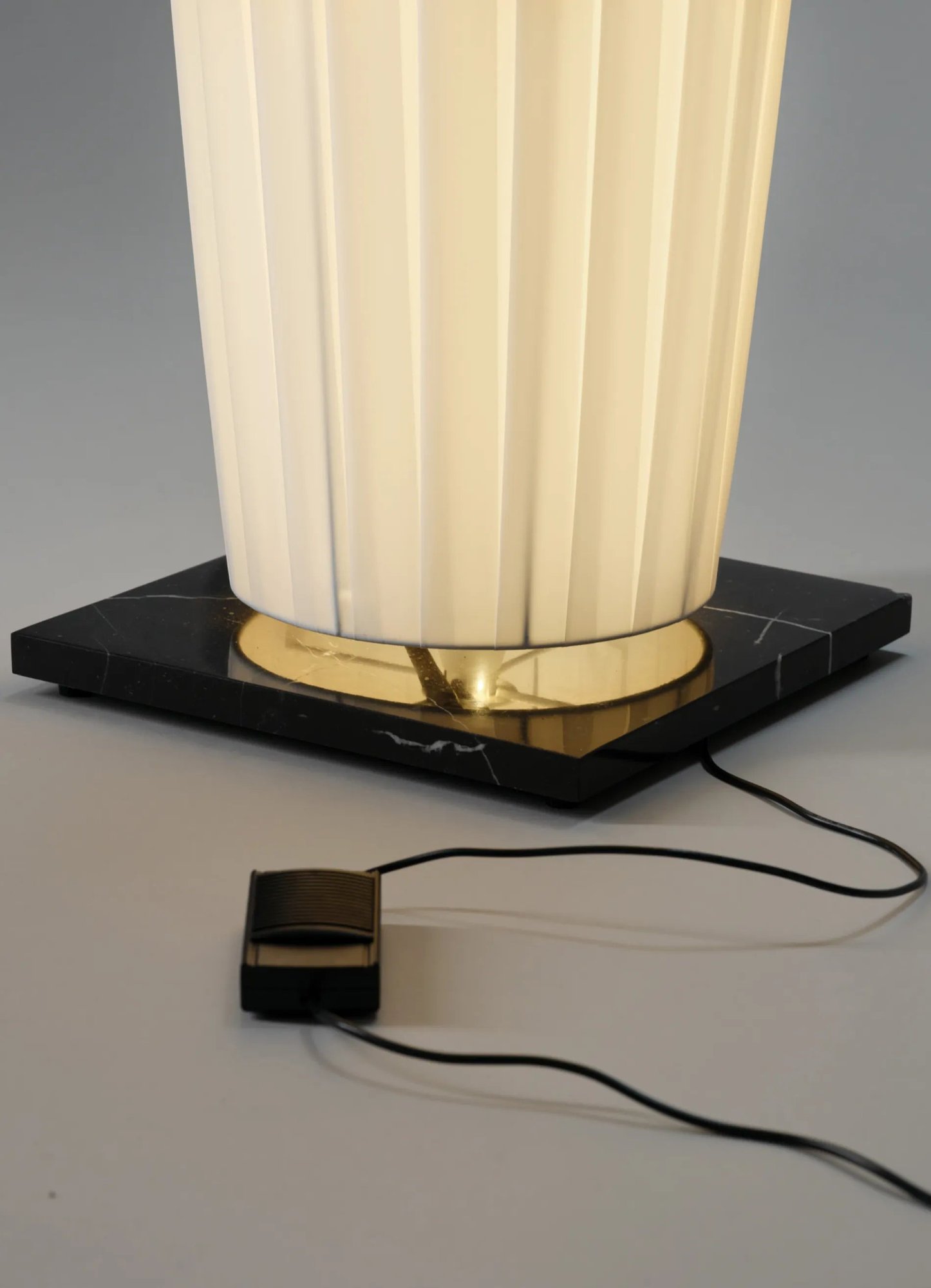 Напольный светильник Colonne Floor DCW éditions