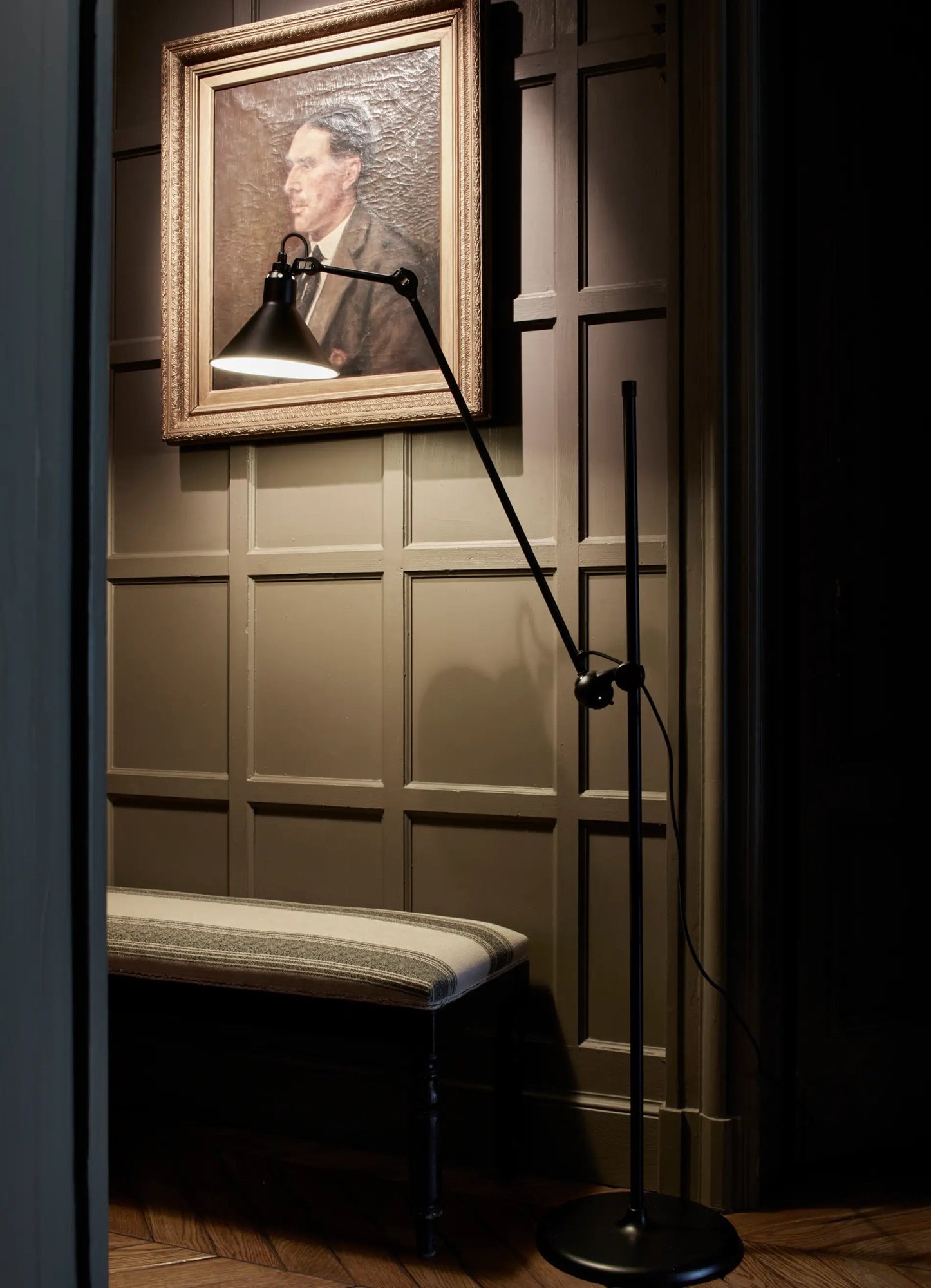 Светильник Lampe Gras N°215 DCW éditions