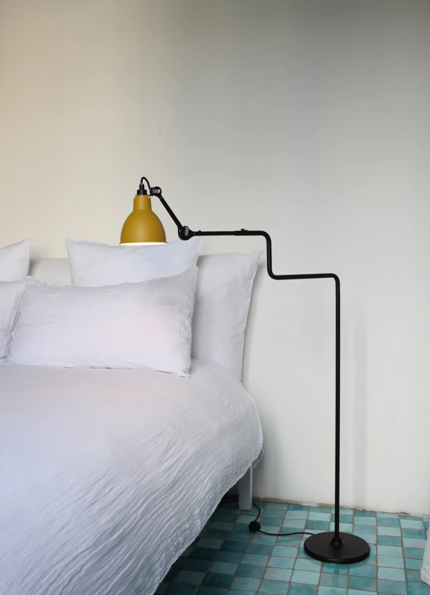 Светильник Lampe Gras N°411 DCW éditions
