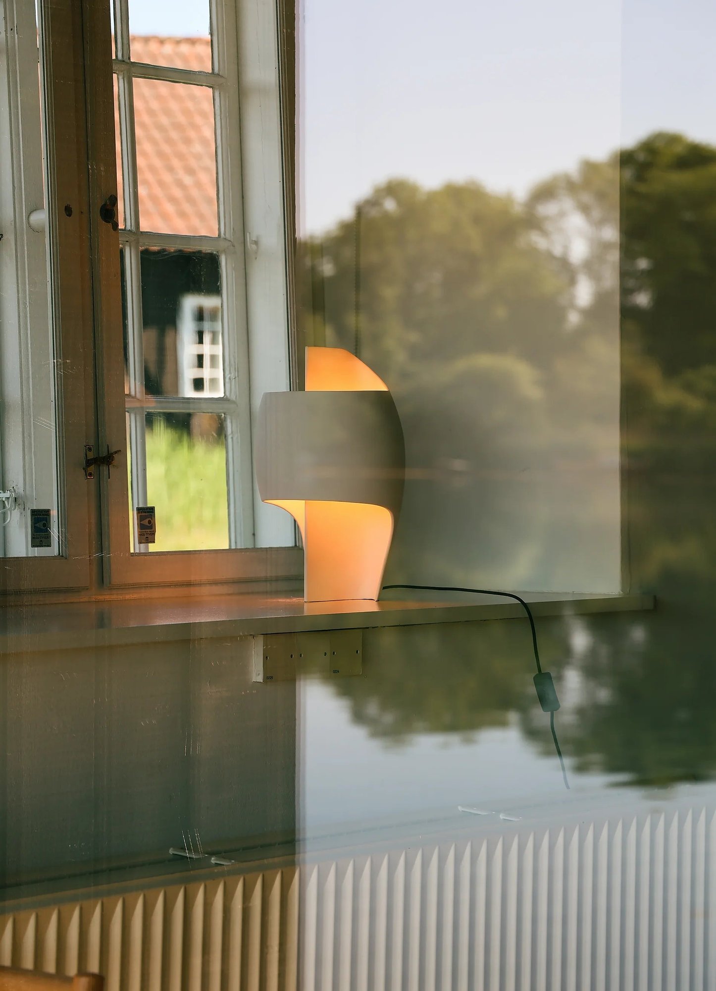 Настольный светильник La Lampe B DCW éditions