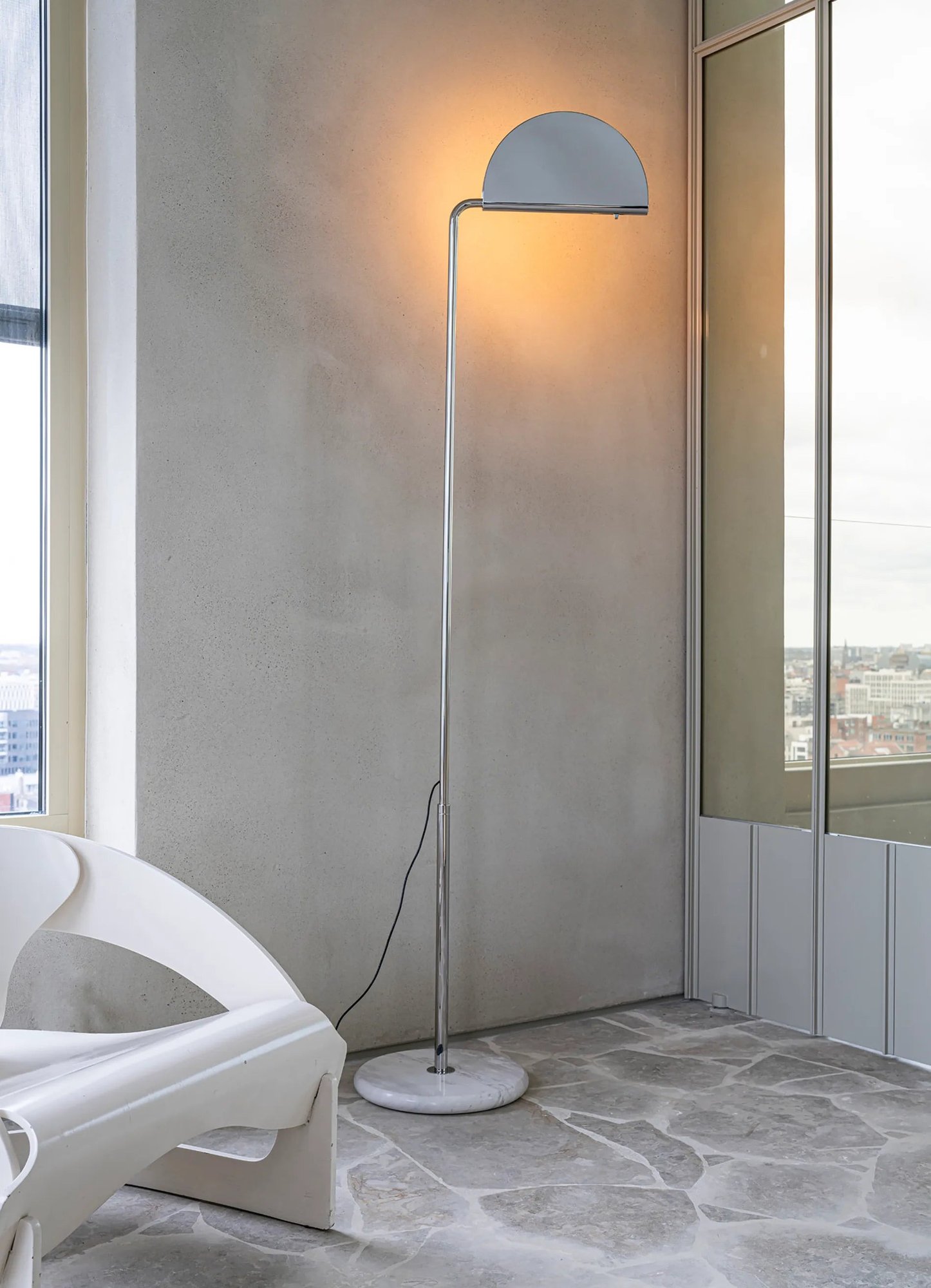 Напольный светильник Mezzaluna Floor DCW éditions